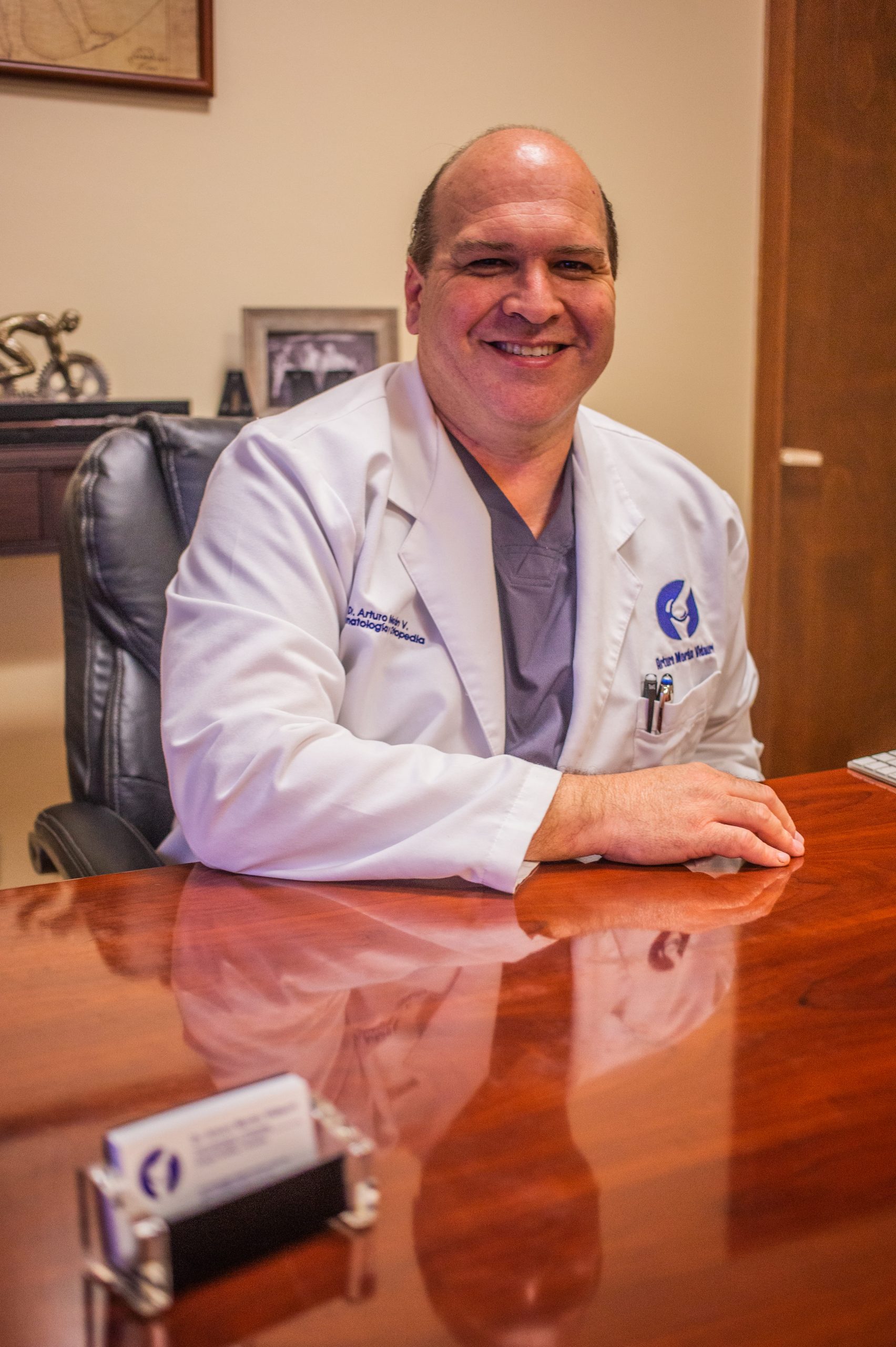 ortopedista y traumatologo certificado Artroscopia de rodilla en monterrey Dr Arturo Moran
